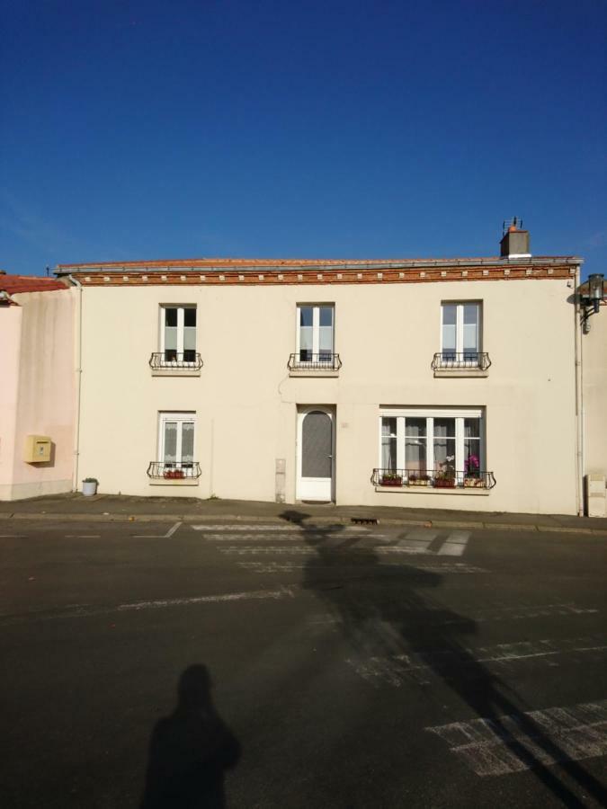 Maison De Village Barbechat Buitenkant foto